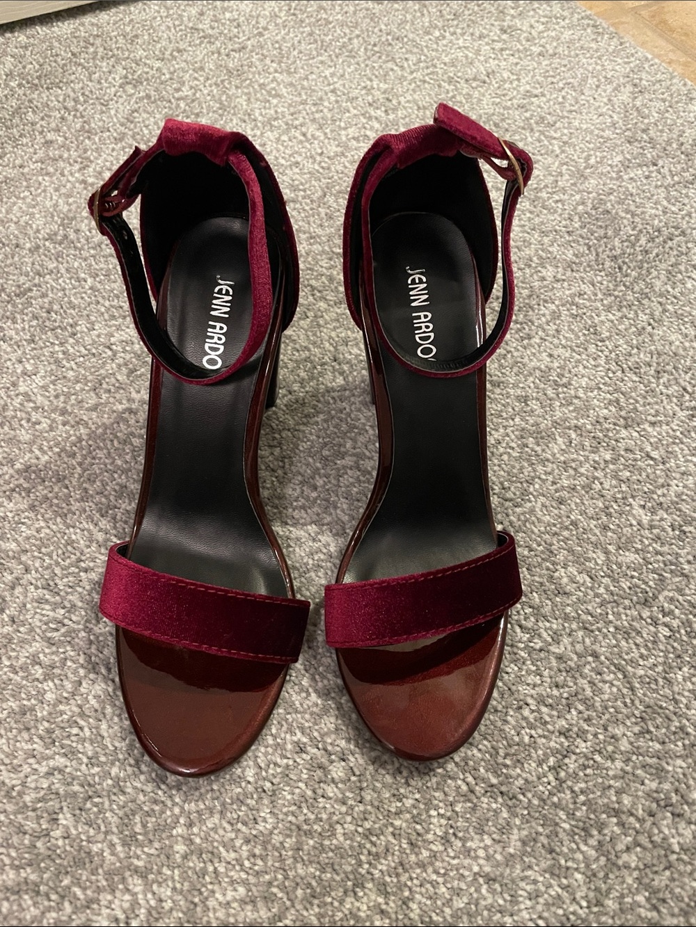 Jenn Ardor burgundy velvet heels 8.5